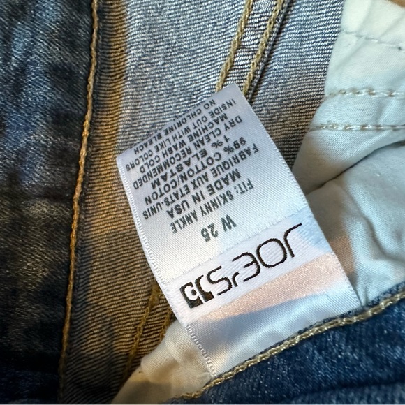 EUC Joe’s Jeans - Picture 2 of 5